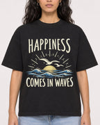 Mockup Boxy Heavyweight Tee Black female close-up 07