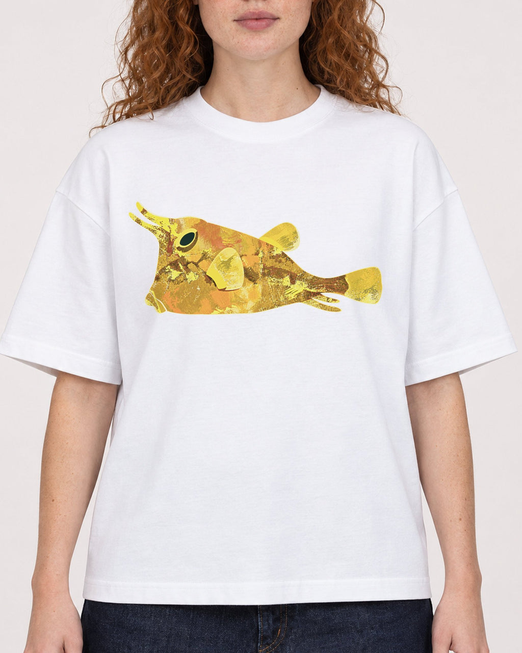 Mockup Boxy Heavyweight Tee White female close-up 09