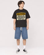 Mockup Boxy Heavyweight Tee Black male full-body 03
