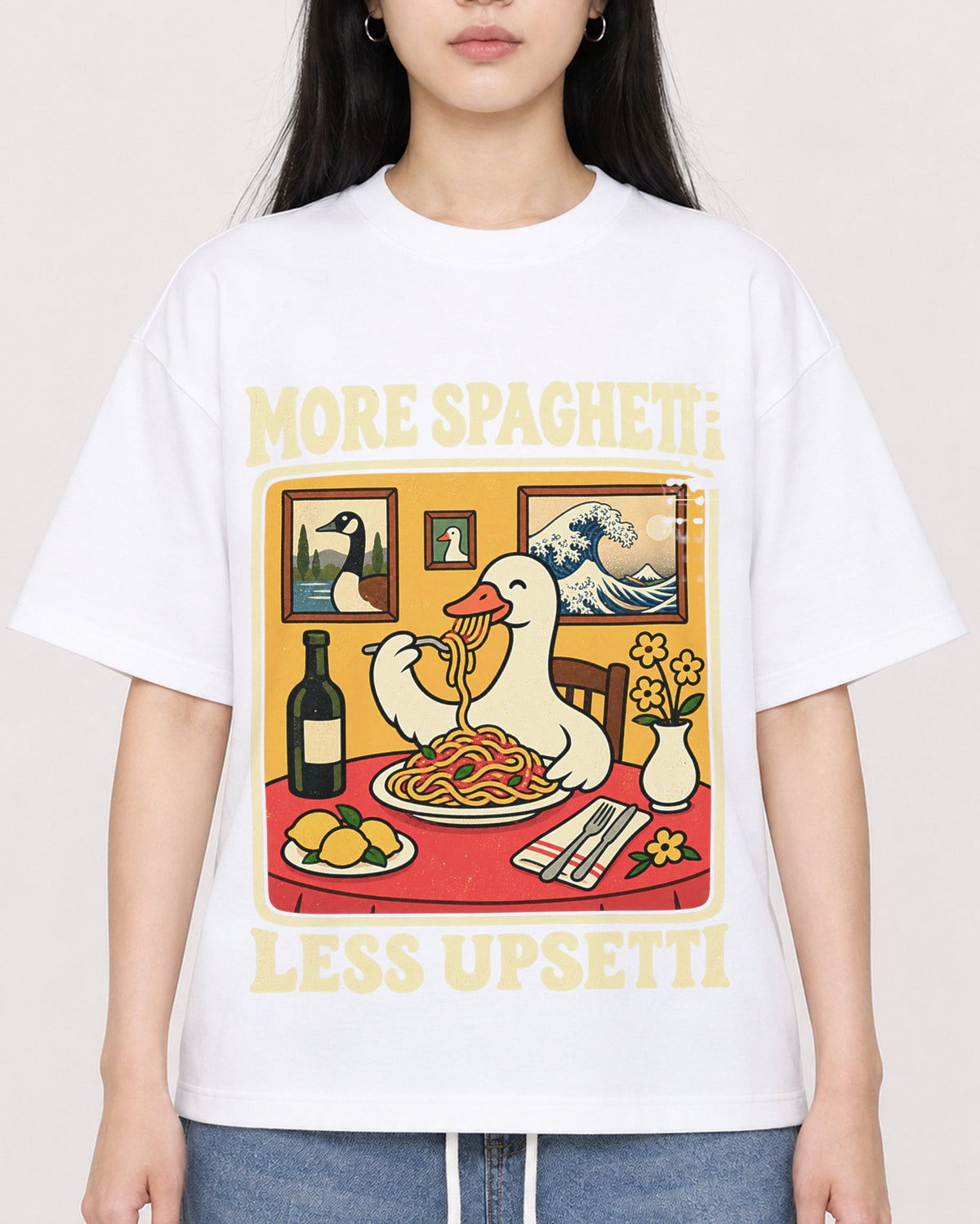 Mockup Boxy Heavyweight Tee White female close-up 01