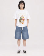 Mockup Boxy Heavyweight Tee White female full-body 11