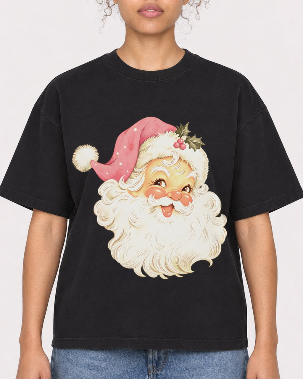Mockup Boxy Heavyweight Tee Black female close-up 20