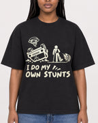 Mockup Boxy Heavyweight Tee Black female close-up 04