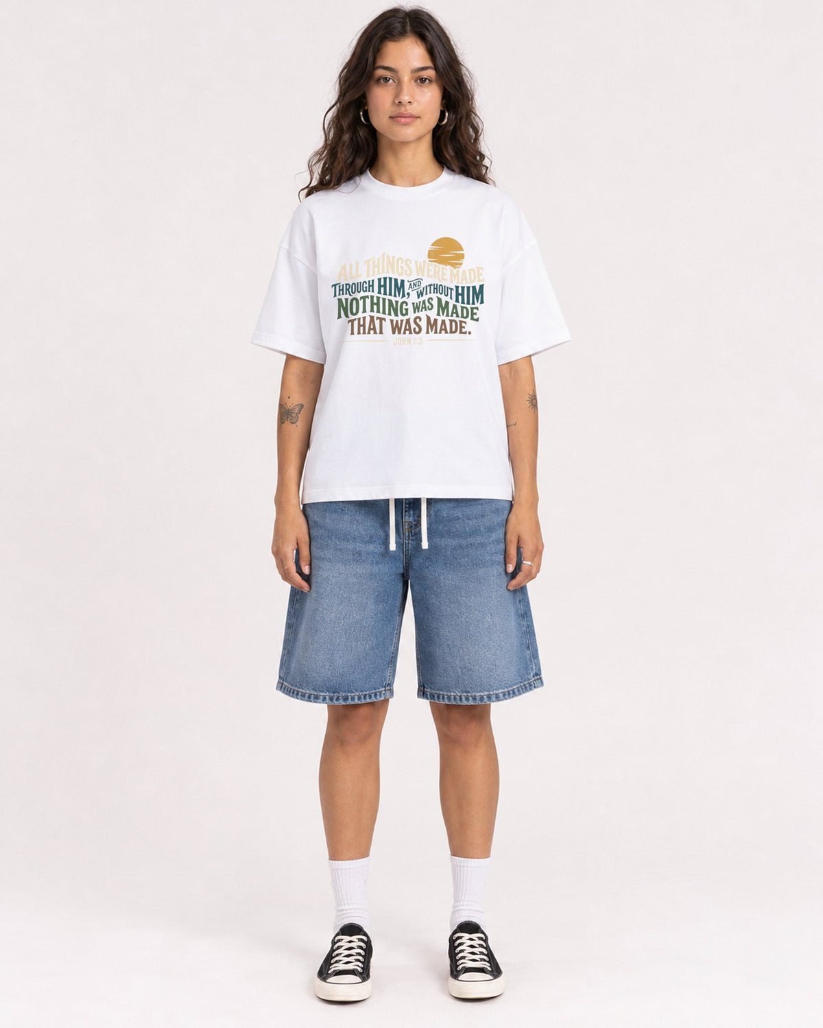 Mockup Boxy Heavyweight Tee White female full-body 06