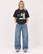 Mockup Boxy Heavyweight Tee Black female full-body 08