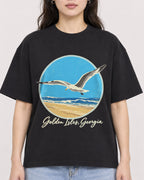 Mockup Boxy Heavyweight Tee Black female close-up 03
