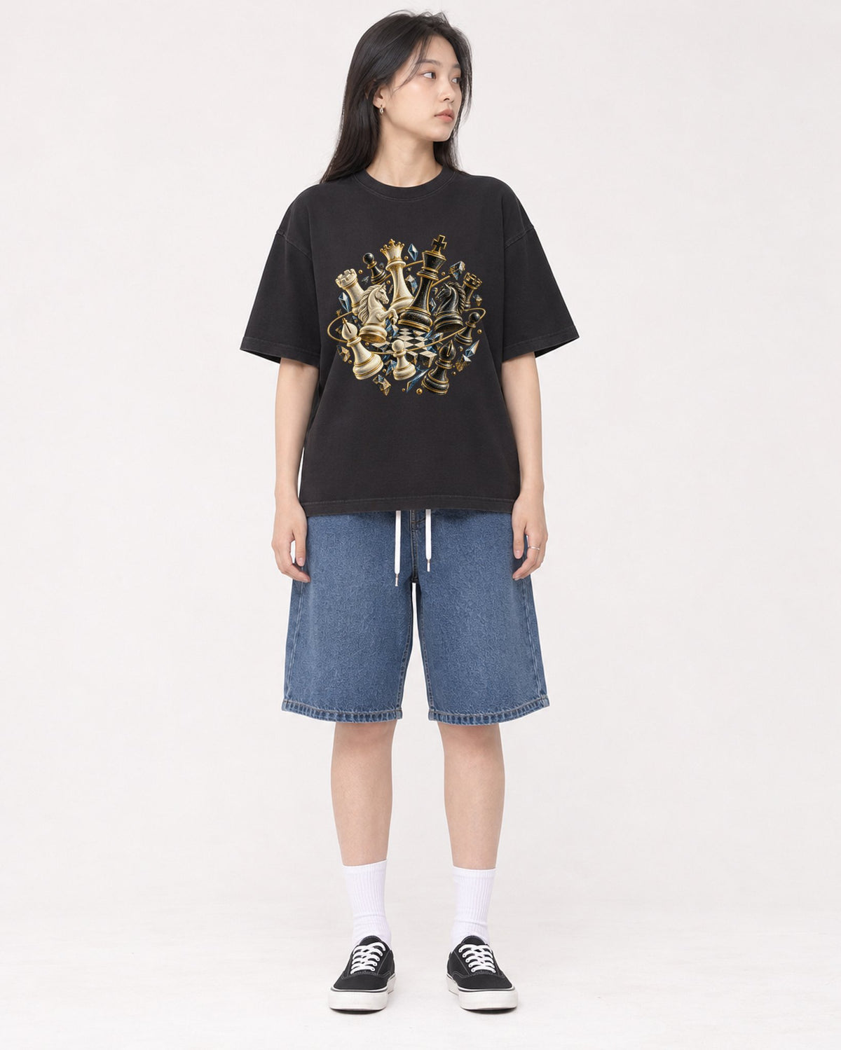 Mockup Boxy Heavyweight Tee Black female full-body 01