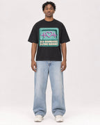 Mockup Boxy Heavyweight Tee Black male full-body 05