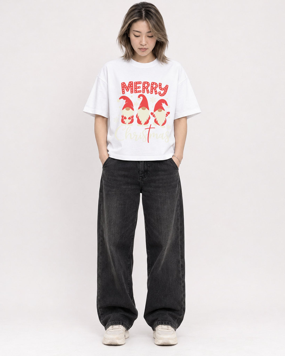 Mockup Boxy Heavyweight Tee White female full-body 33