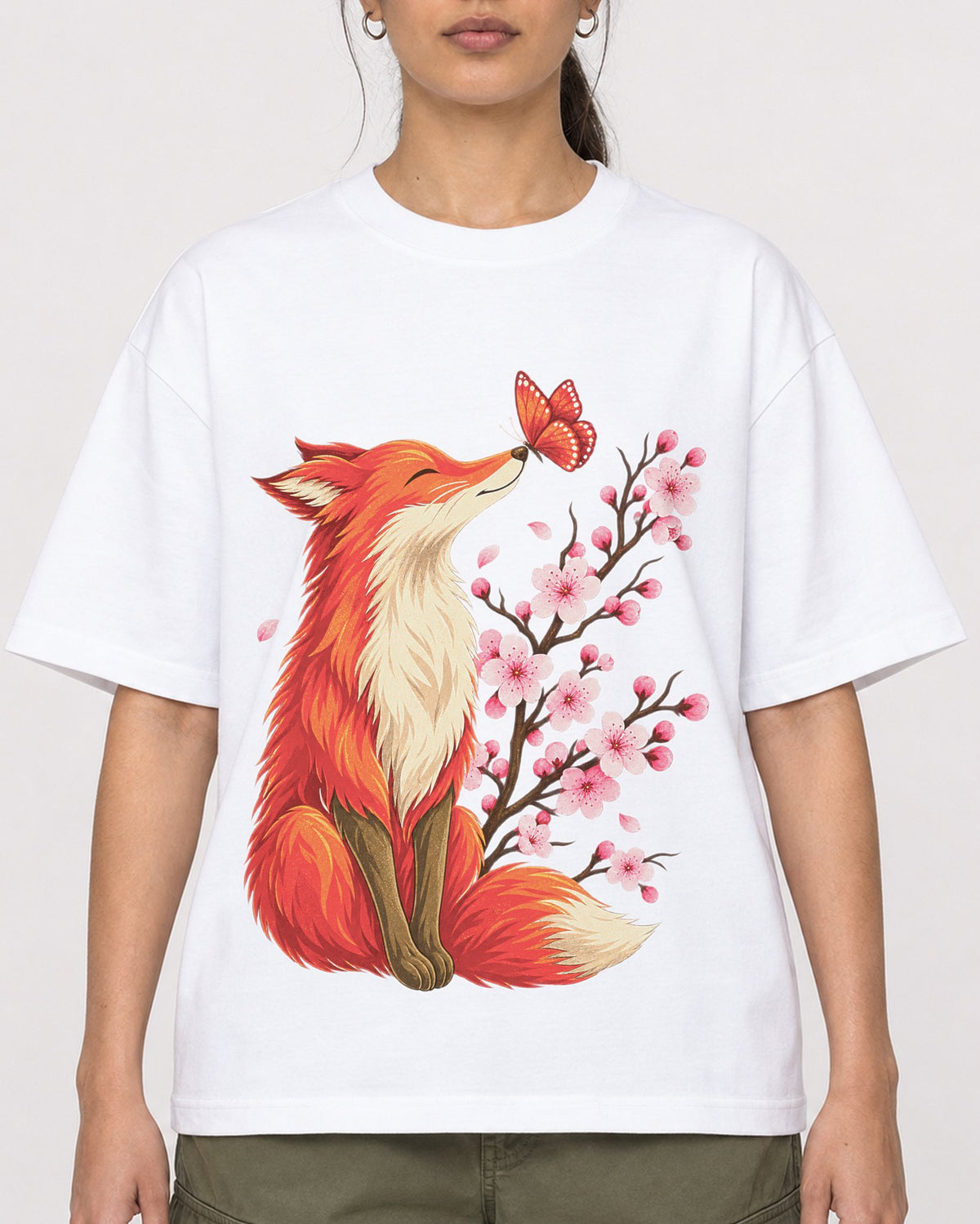 Mockup Boxy Heavyweight Tee White female close-up 47