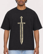 Mockup Boxy Heavyweight Tee Black male close-up 05