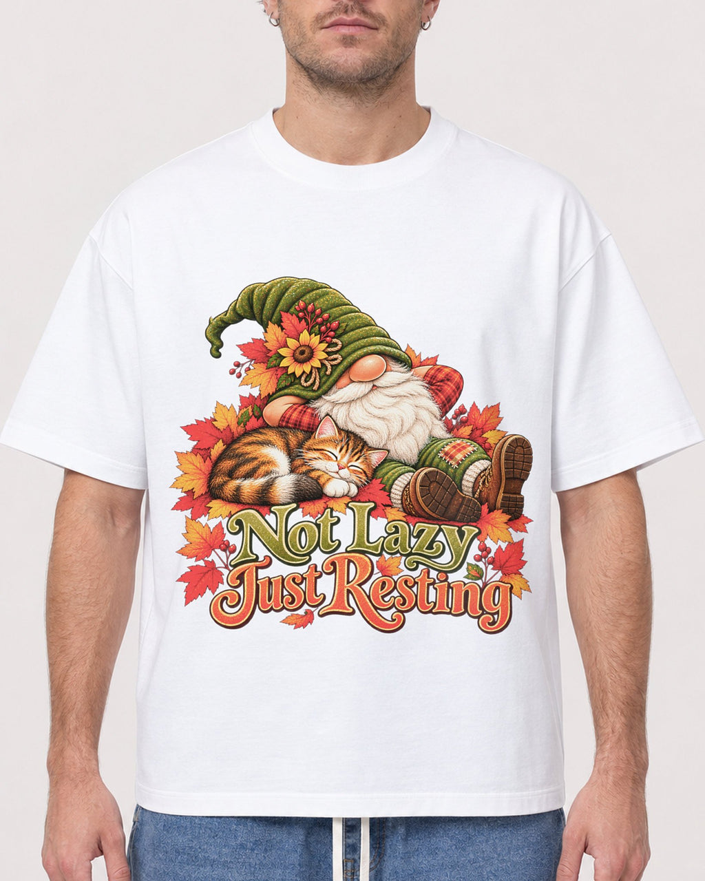 Mockup Boxy Heavyweight Tee White male close-up 08
