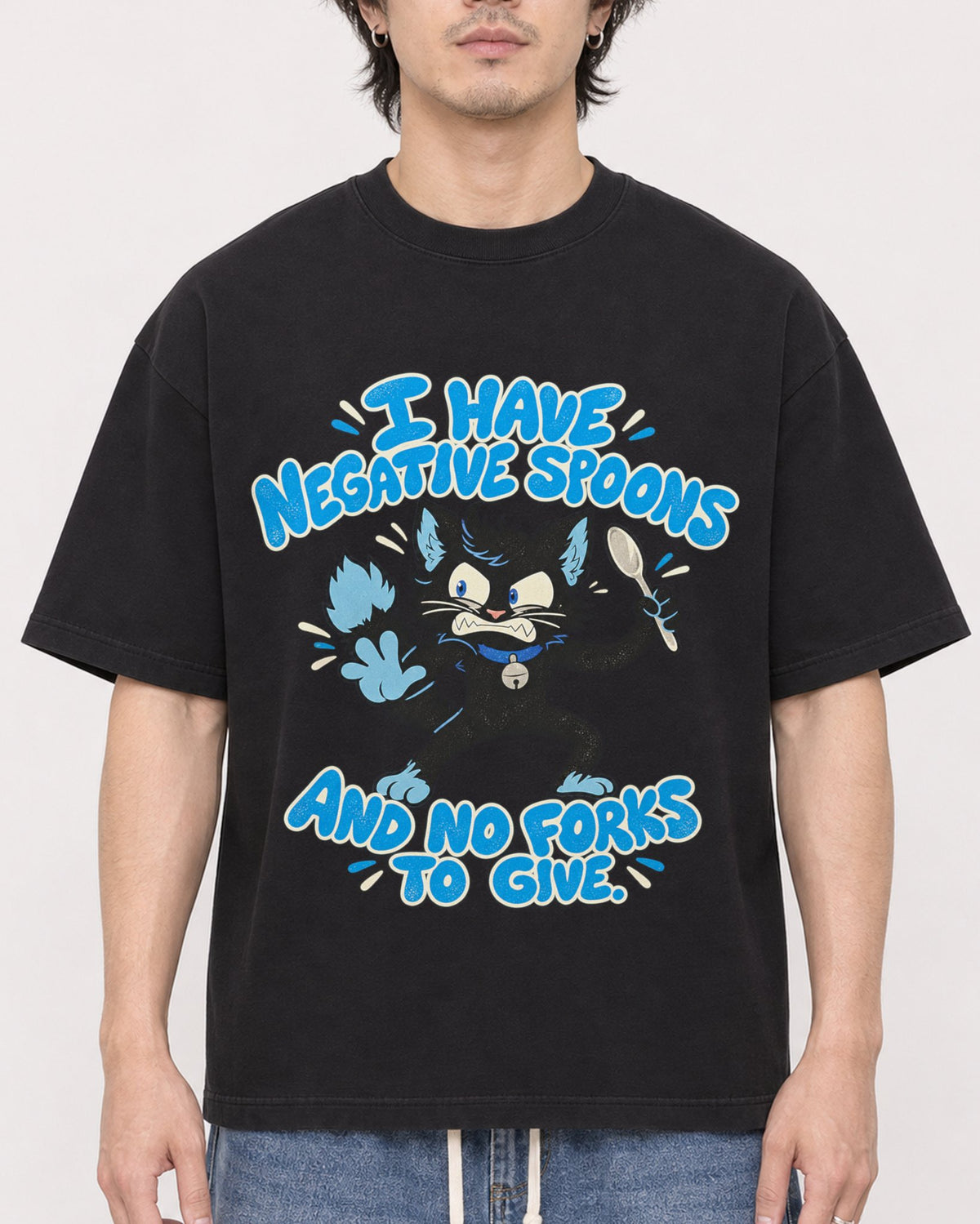 Mockup Boxy Heavyweight Tee Black male close-up 03