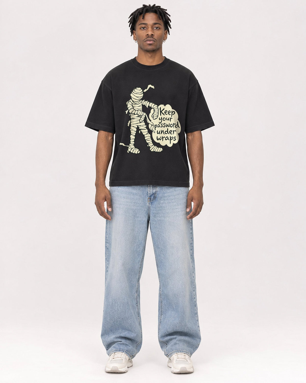 Mockup Boxy Heavyweight Tee Black male full-body 05