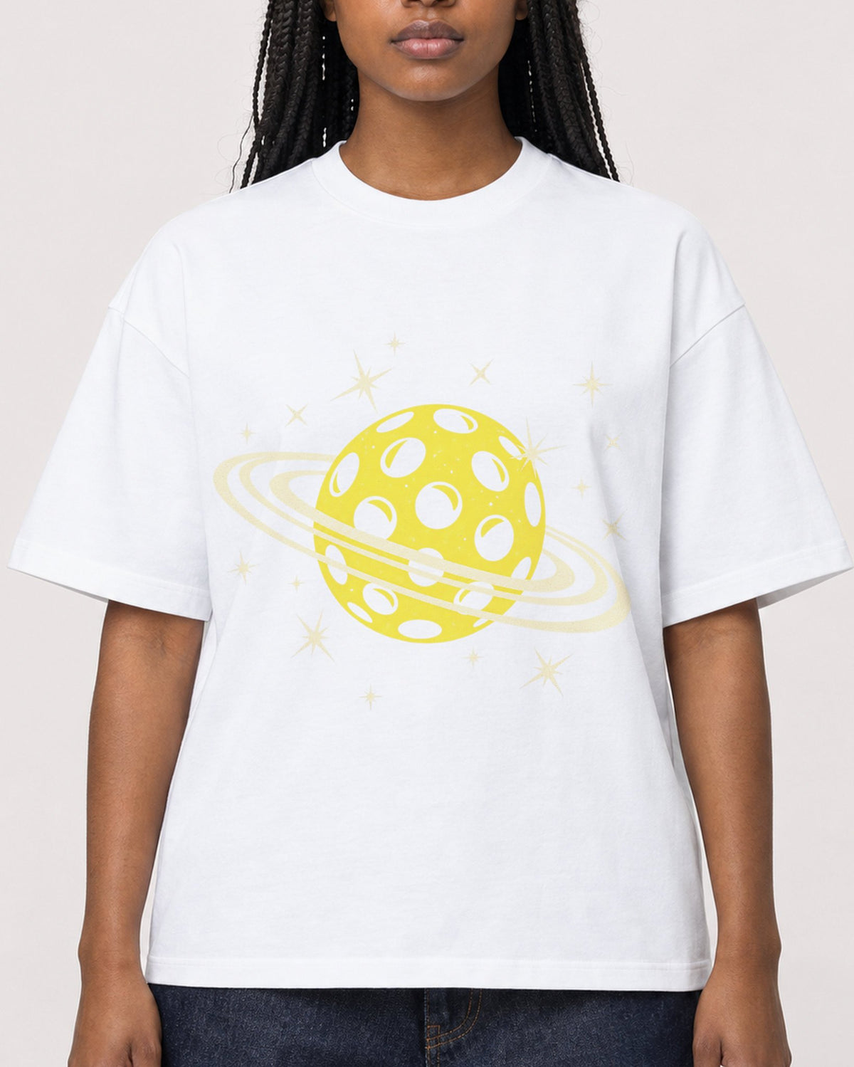Mockup Boxy Heavyweight Tee White female close-up 04