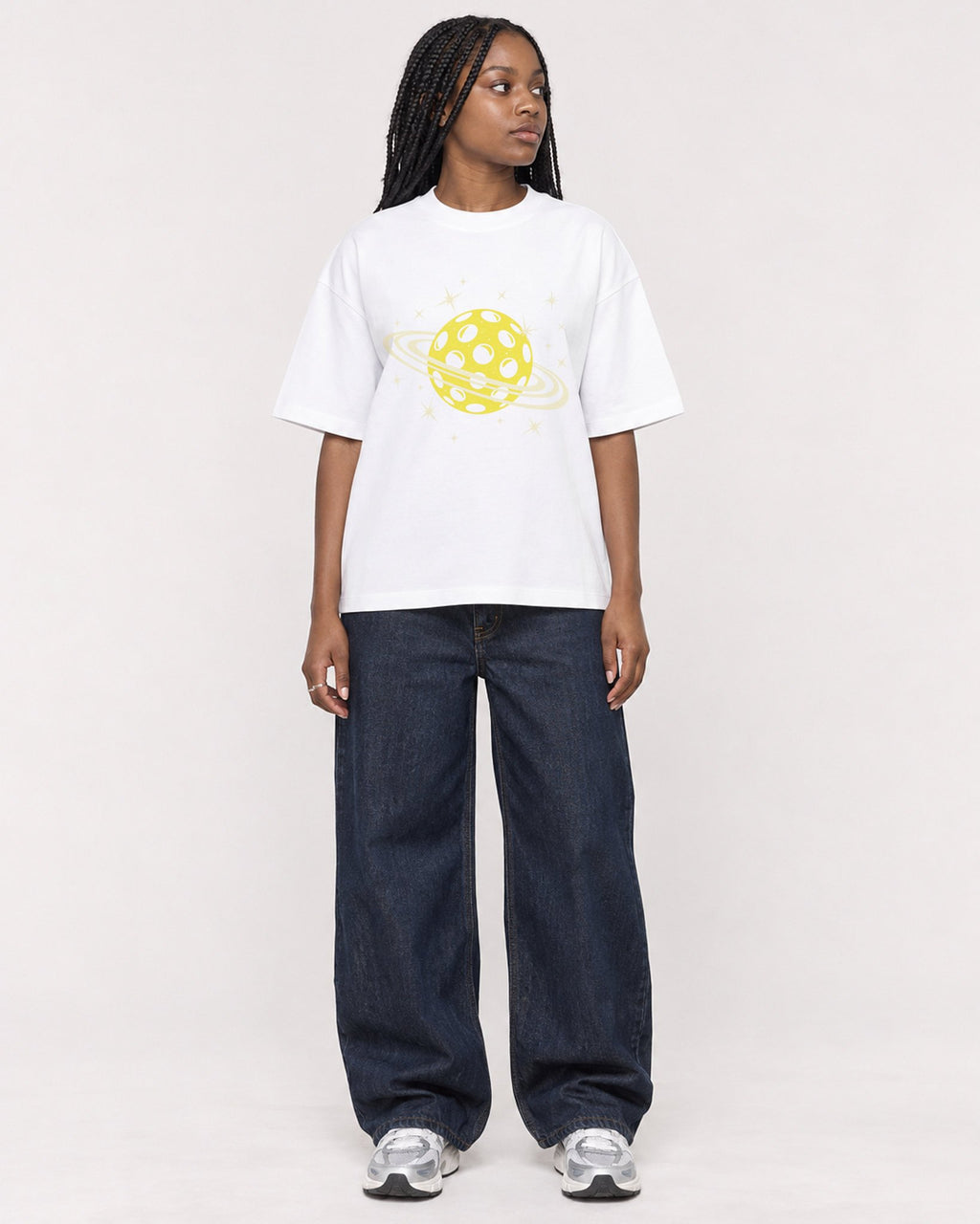 Mockup Boxy Heavyweight Tee White female full-body 04