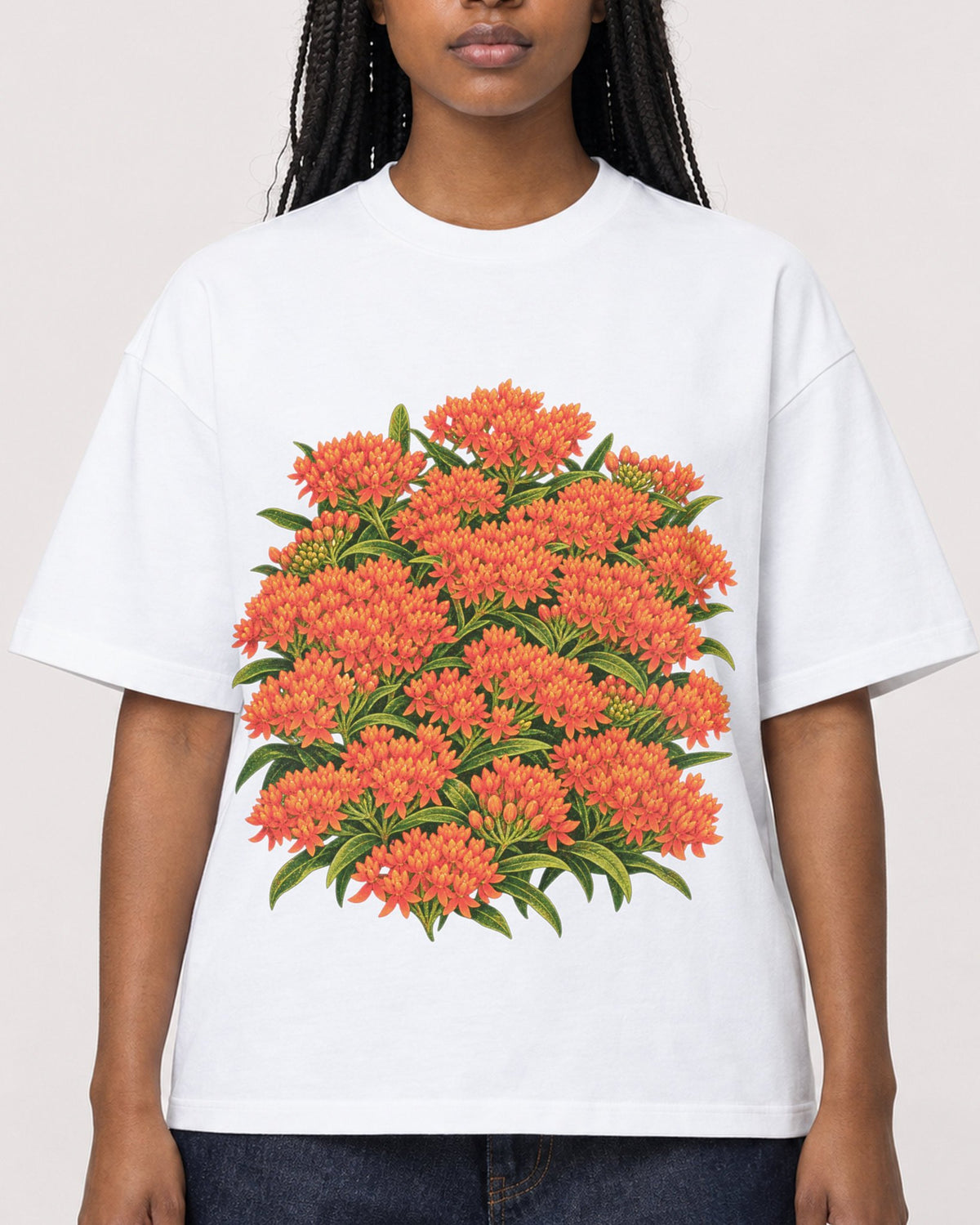 Mockup Boxy Heavyweight Tee White female close-up 04