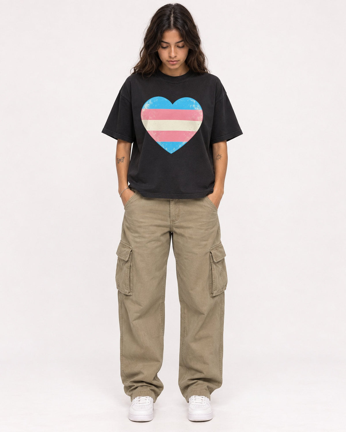 Mockup Boxy Heavyweight Tee Black female full-body 06
