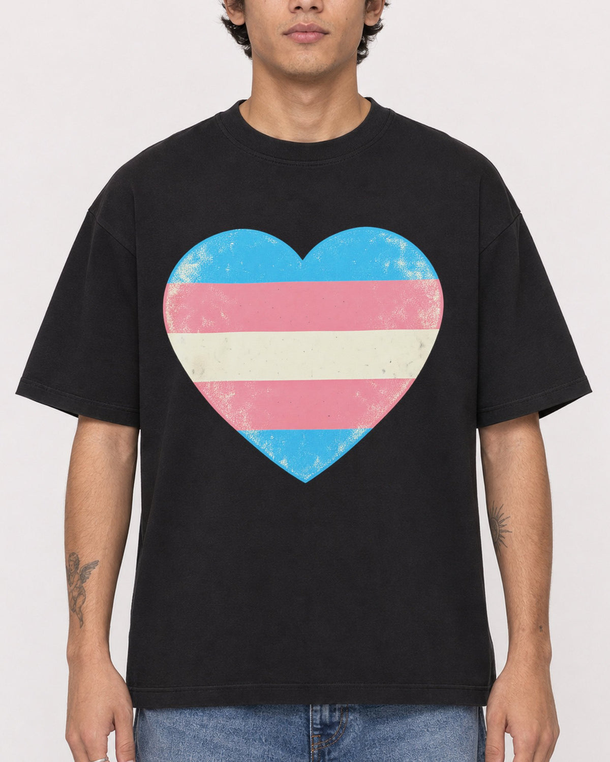 Mockup Boxy Heavyweight Tee Black male close-up 06