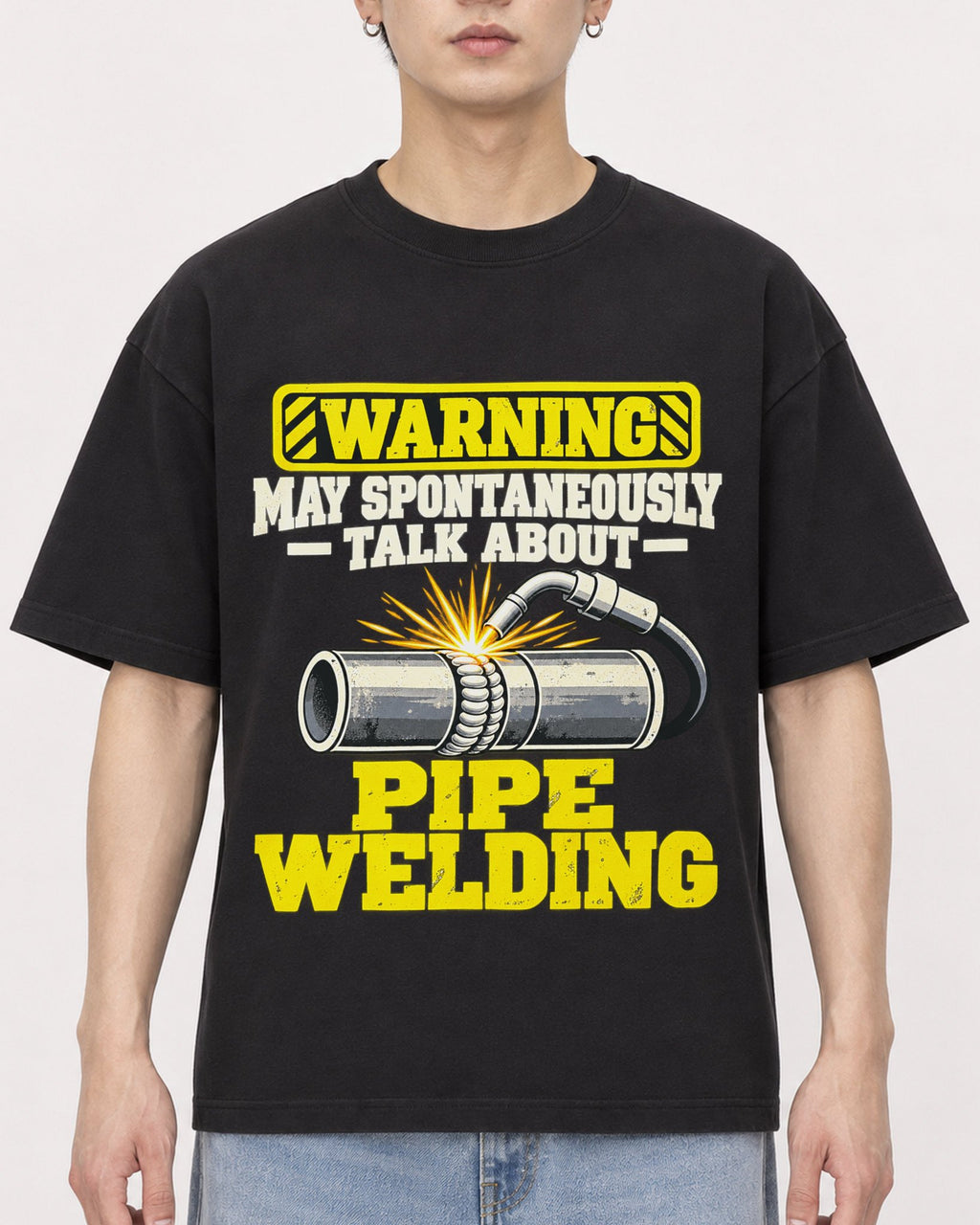 Mockup Boxy Heavyweight Tee Black male close-up 01