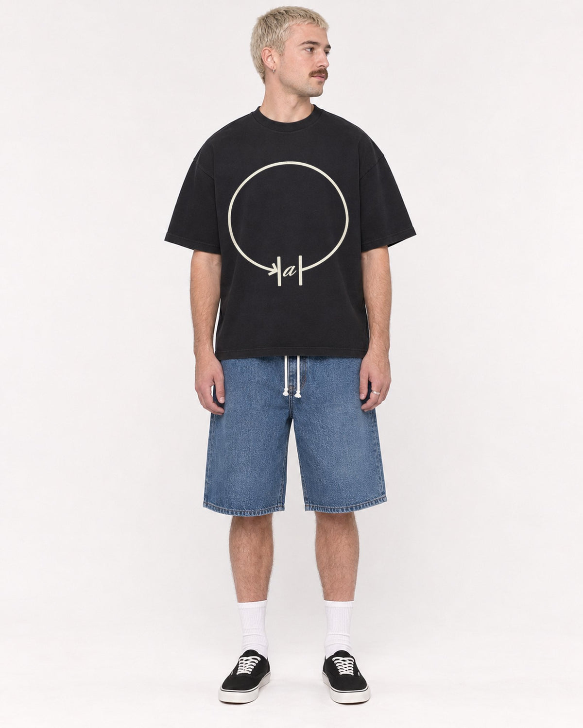 Mockup Boxy Heavyweight Tee Black male full-body 39