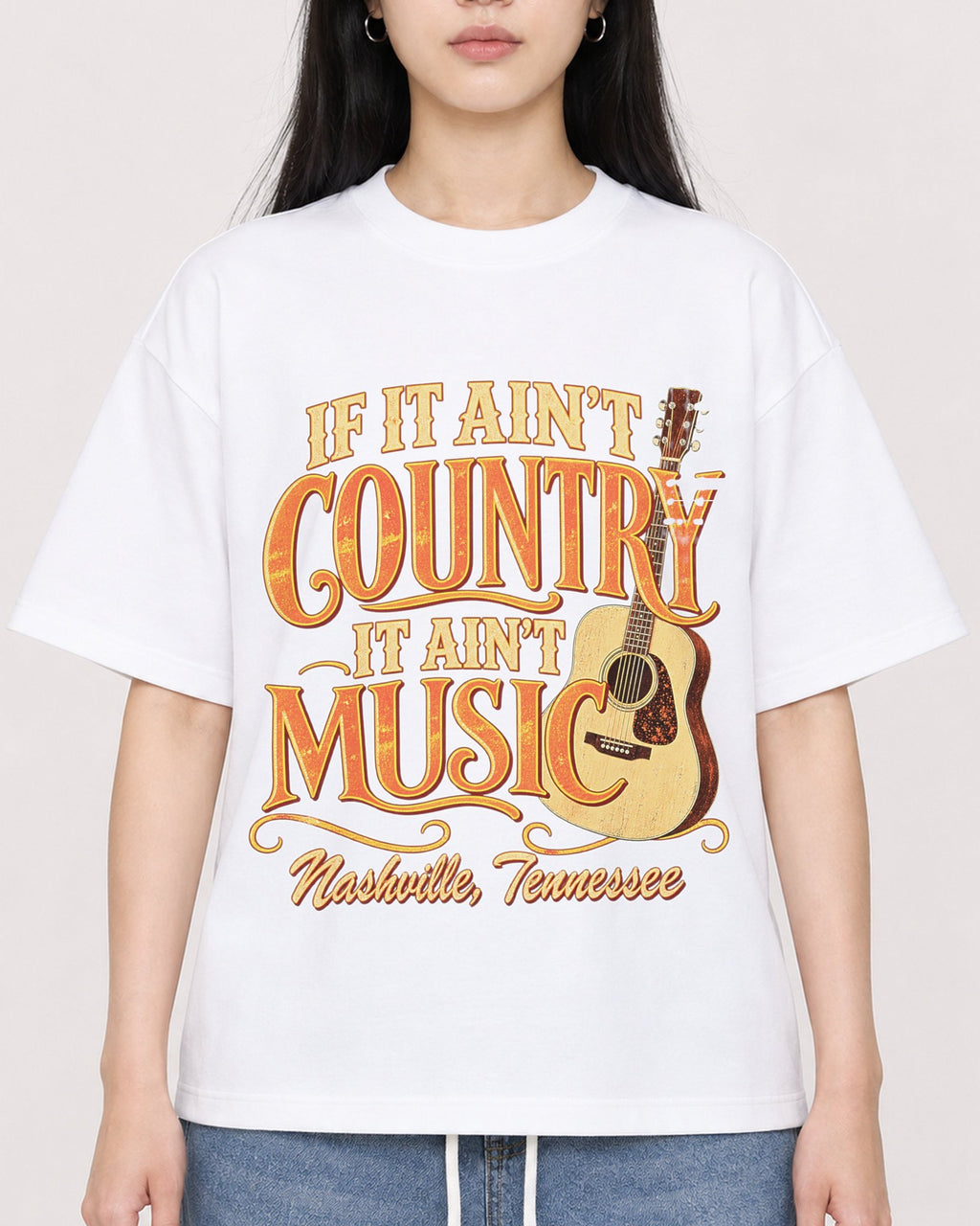 Mockup Boxy Heavyweight Tee White female close-up 01