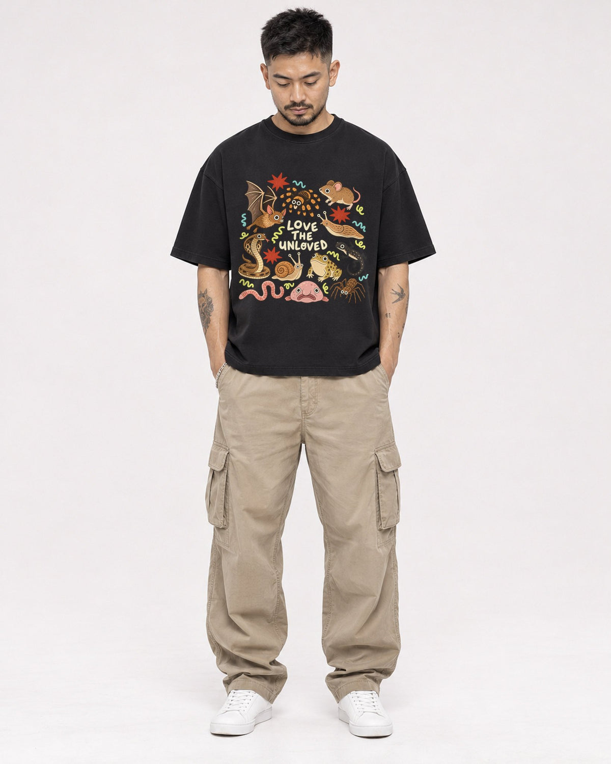 Mockup Boxy Heavyweight Tee Black male full-body 12