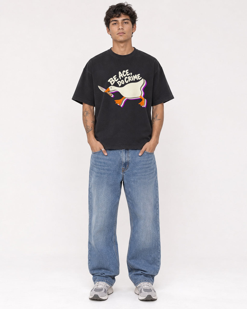 Mockup Boxy Heavyweight Tee Black male full-body 06