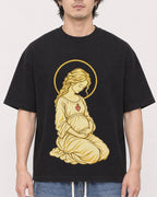 Mockup Boxy Heavyweight Tee Black male close-up 03