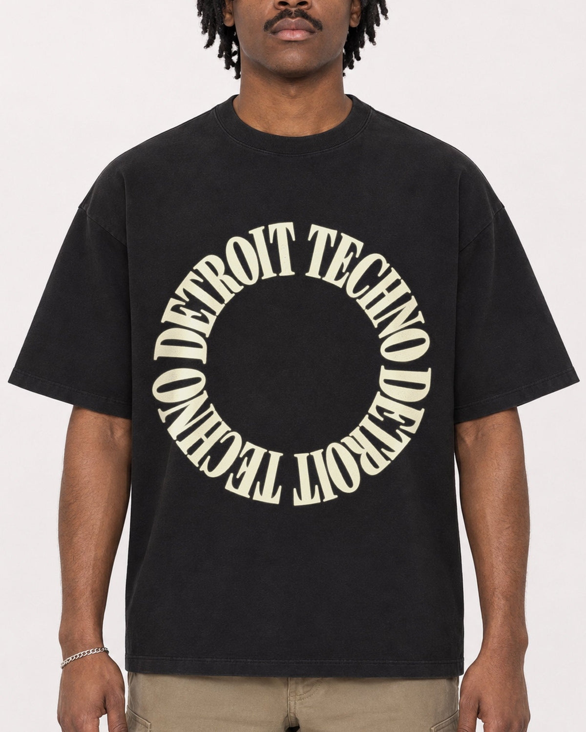 Mockup Boxy Heavyweight Tee Black male close-up 04