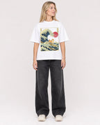 Mockup Boxy Heavyweight Tee White female full-body 08