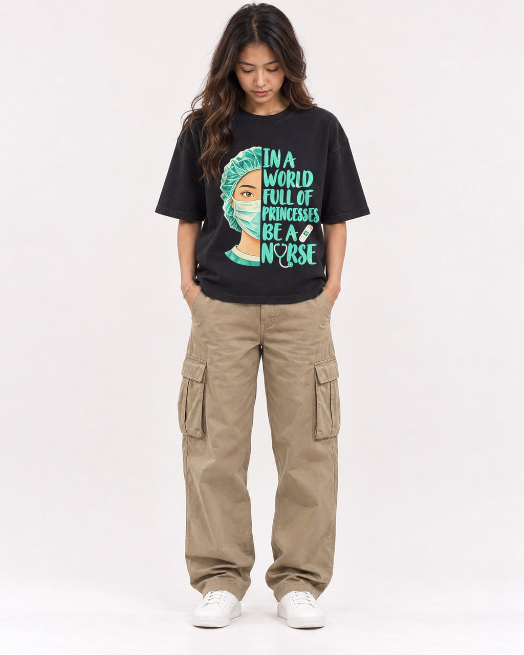 Mockup Boxy Heavyweight Tee Black female full-body 02