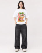 Mockup Boxy Heavyweight Tee White female full-body 03