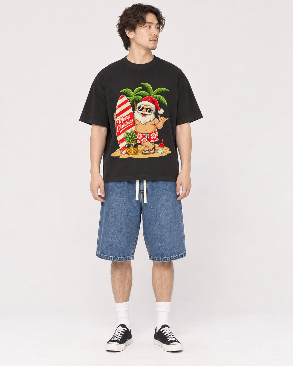 Mockup Boxy Heavyweight Tee Black male full-body 03