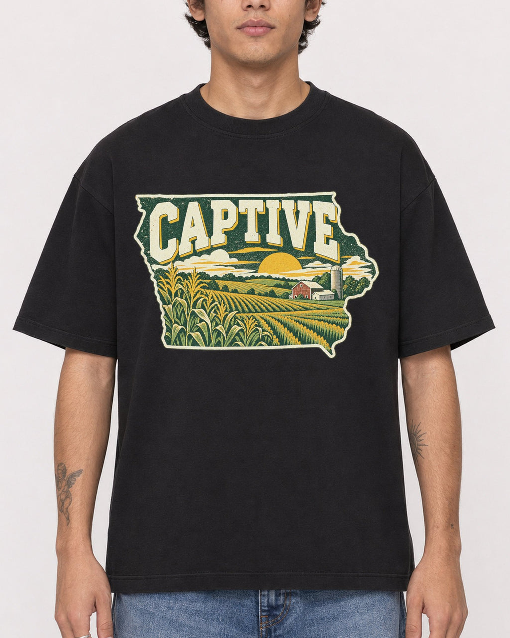 Mockup Boxy Heavyweight Tee Black male close-up 06