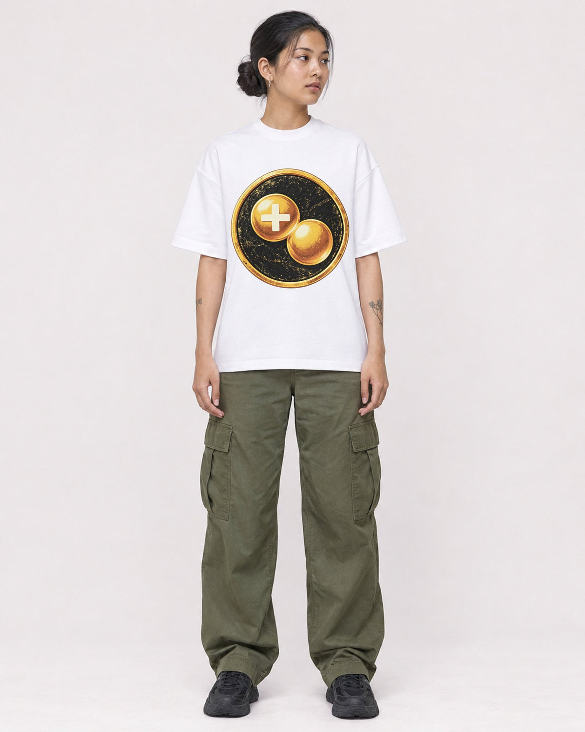 Mockup Boxy Heavyweight Tee White female full-body 12