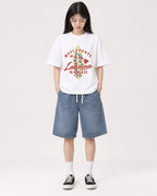Mockup Boxy Heavyweight Tee White female full-body 01