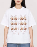 Mockup Boxy Heavyweight Tee White female close-up 01