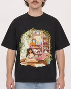 Mockup Boxy Heavyweight Tee Black male close-up 09
