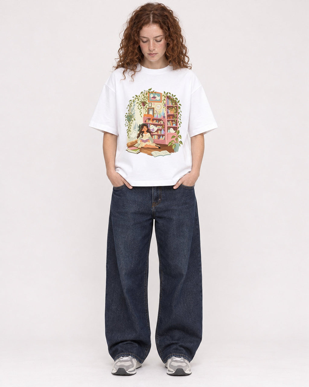 Mockup Boxy Heavyweight Tee White female full-body 09