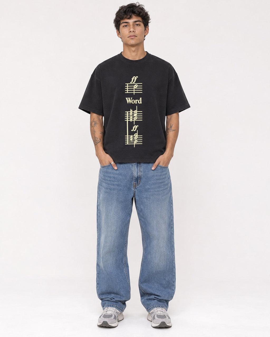 Mockup Boxy Heavyweight Tee Black male full-body 06