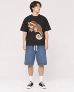 Mockup Boxy Heavyweight Tee Black male full-body 03