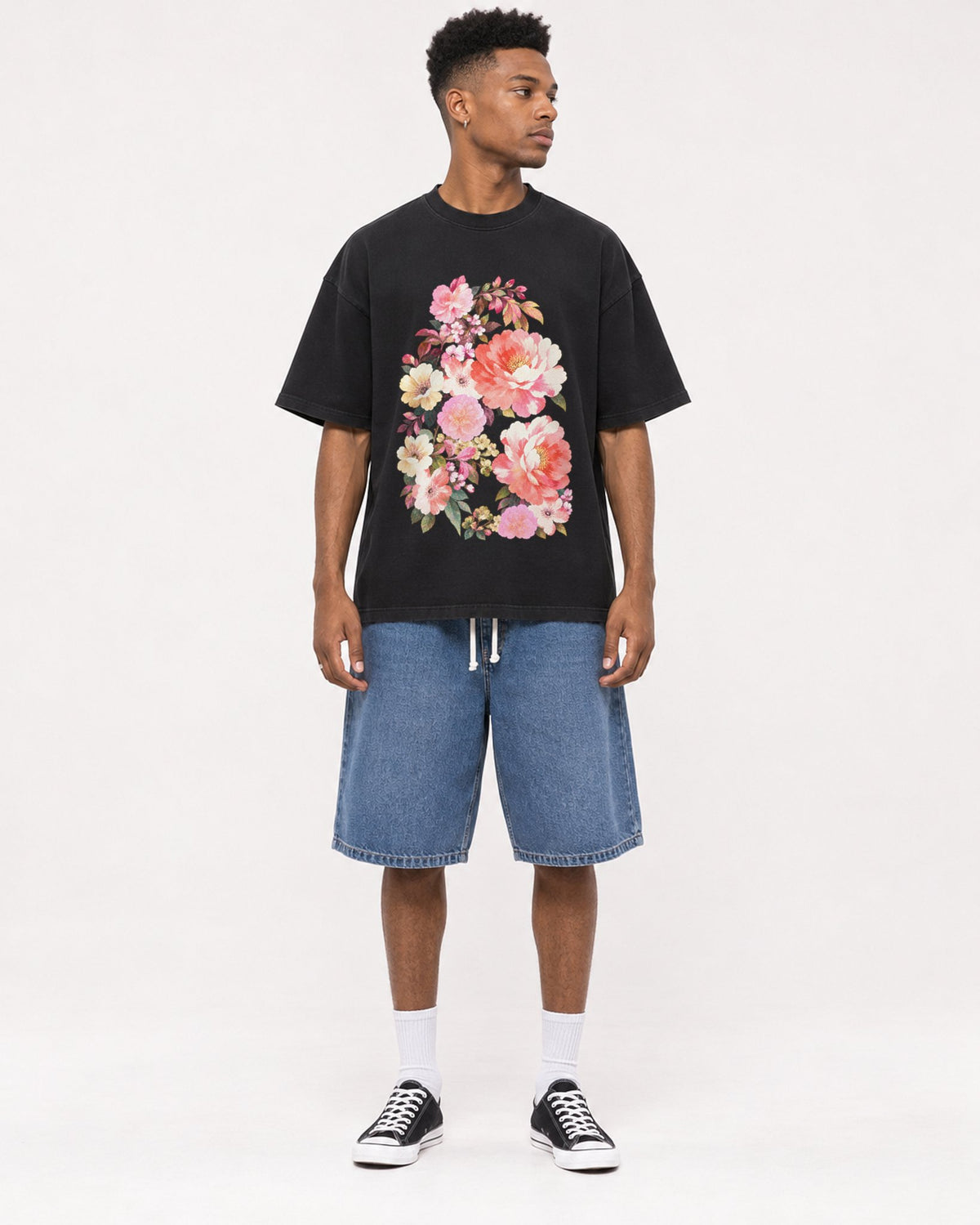 Mockup Boxy Heavyweight Tee Black male full-body 15