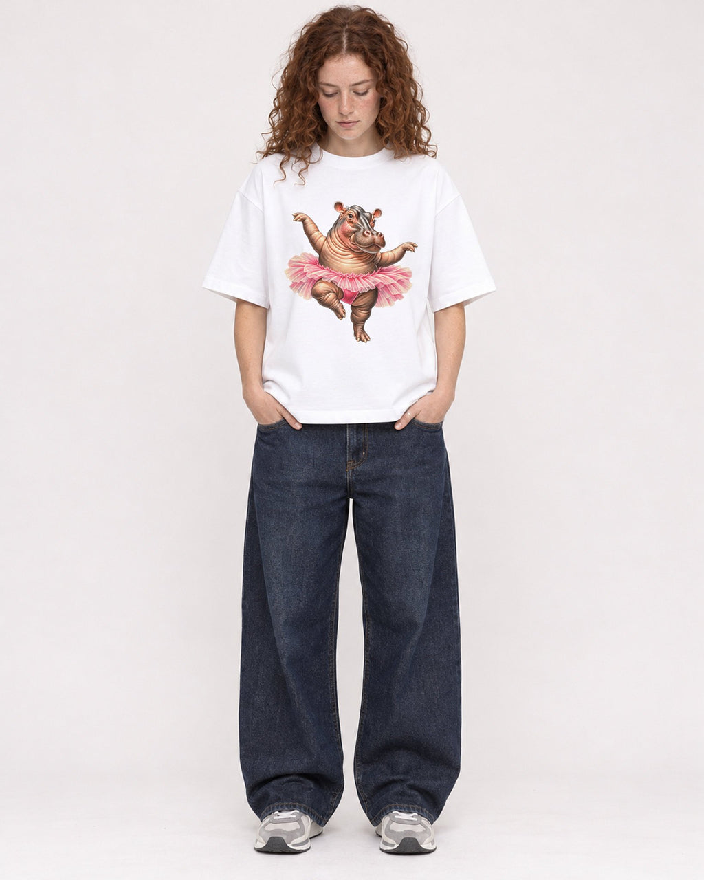 Mockup Boxy Heavyweight Tee White female full-body 09