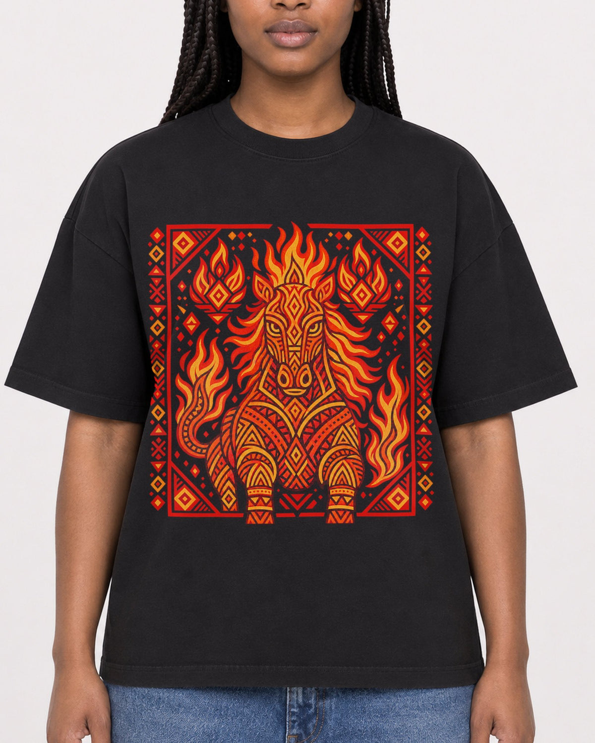 Mockup Boxy Heavyweight Tee Black female close-up 04