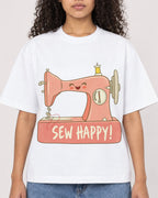 Mockup Boxy Heavyweight Tee White female close-up 10