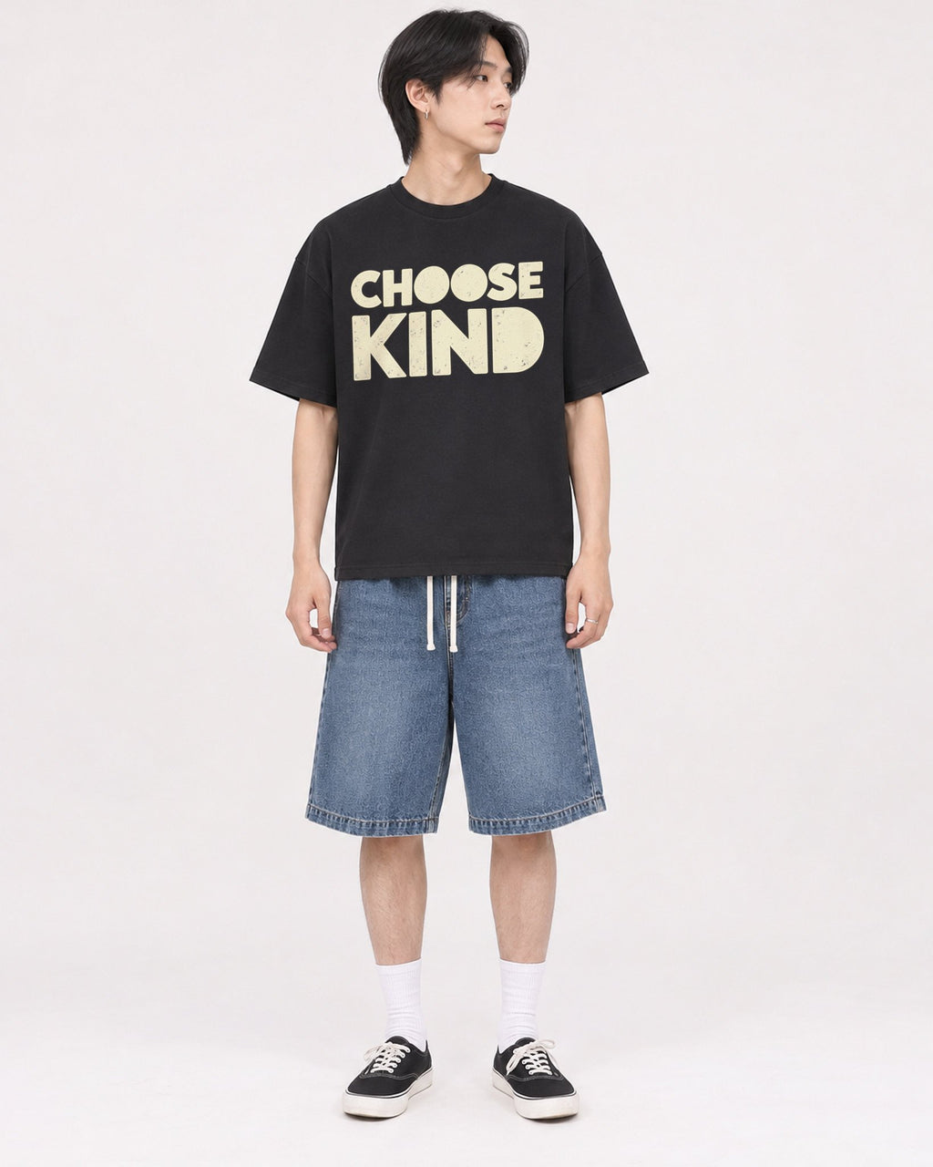 Mockup Boxy Heavyweight Tee Black male full-body 11