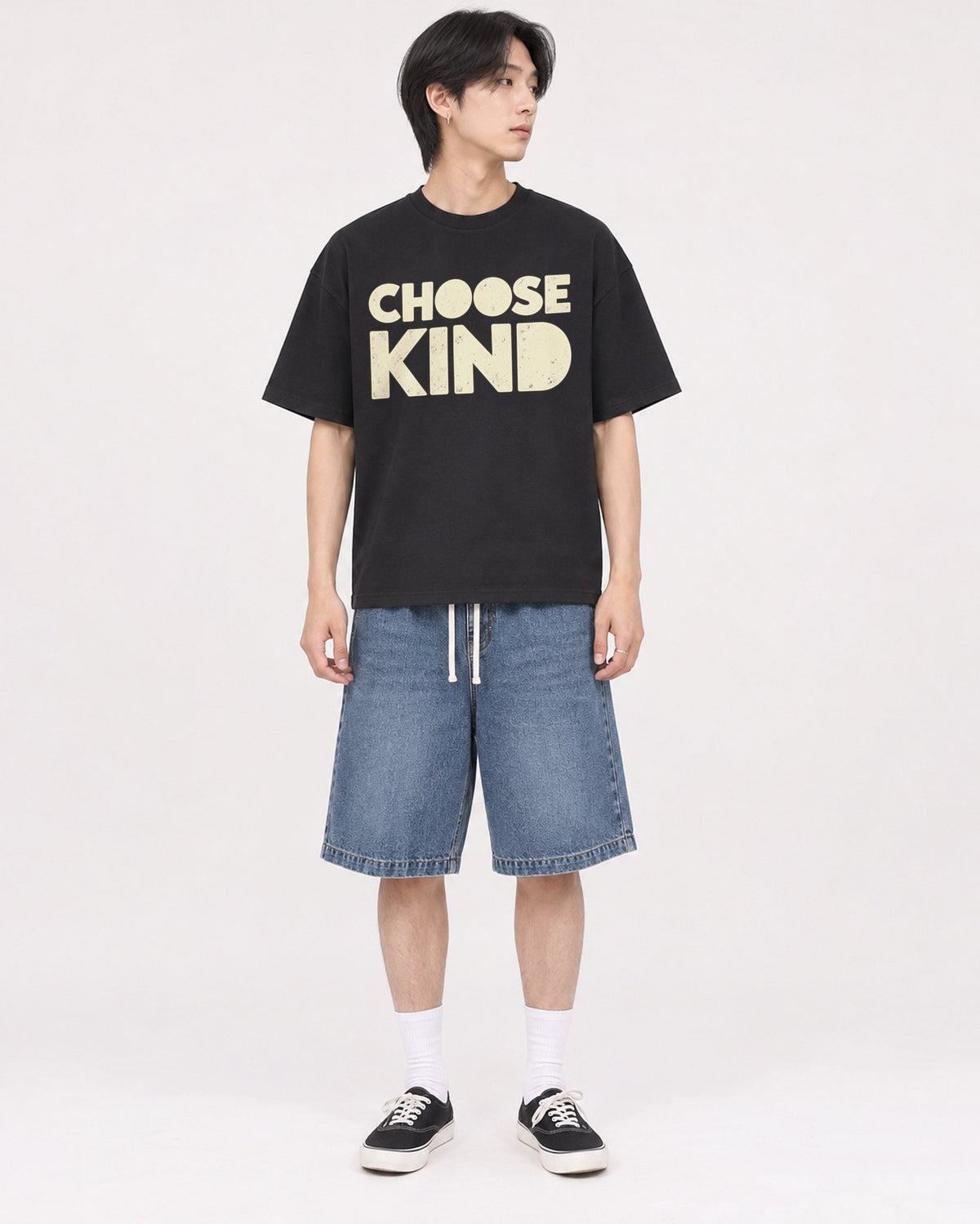 Mockup Boxy Heavyweight Tee Black male full-body 11