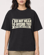Mockup Boxy Heavyweight Tee Black female close-up 02