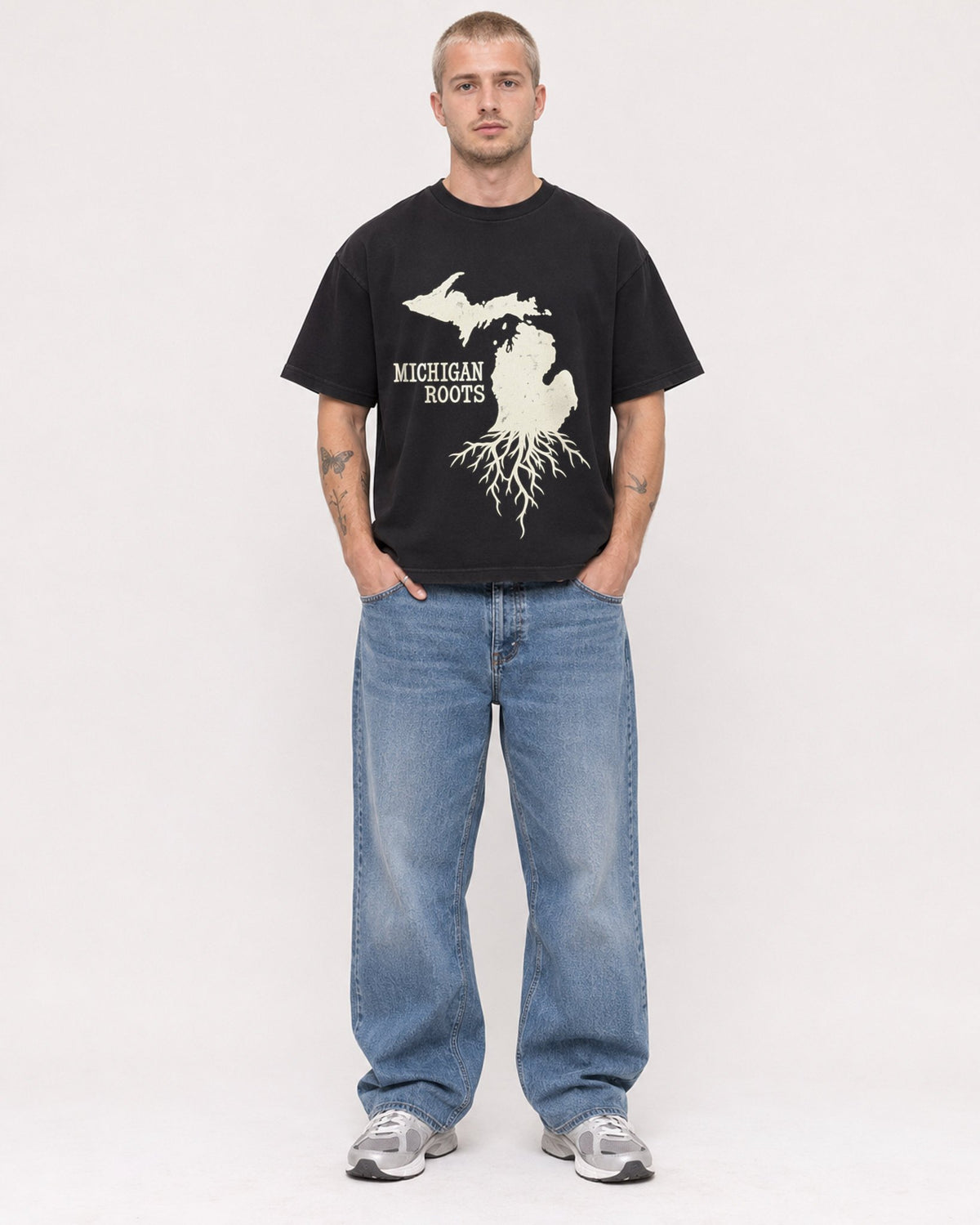 Mockup Boxy Heavyweight Tee Black male full-body 18
